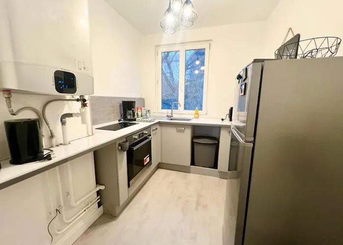 Calme Proche Du Centre - 2 - Wifi Gratuit *